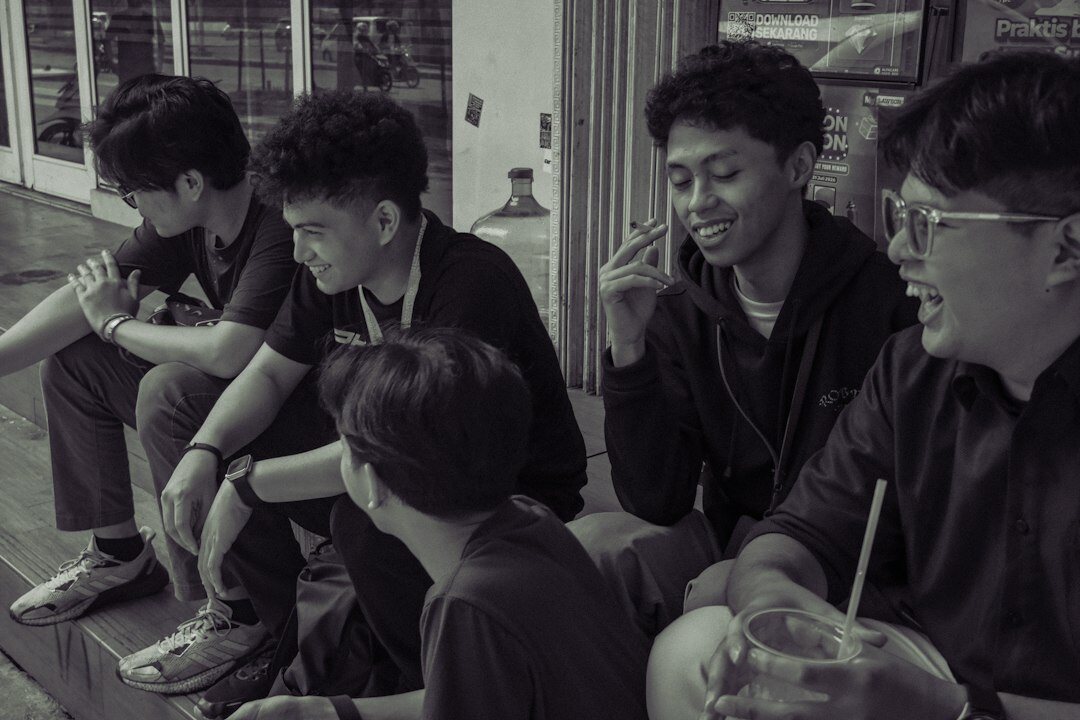 group language class discussion
